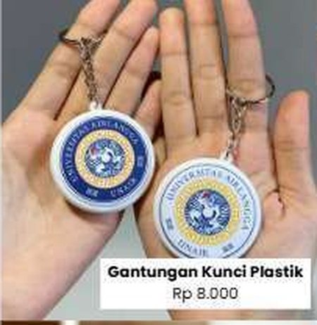 Gantungan Kunci Plastik UNAIR